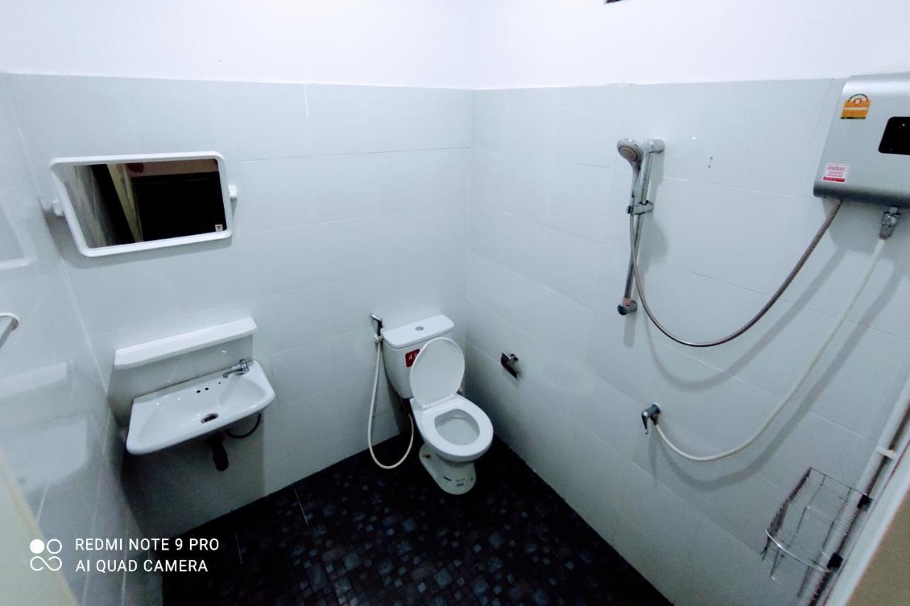 Daisy'S 2 Bedroom Family Home For Up To 5 Guests With Garden & Bbq Koh Samet Eksteriør bilde
