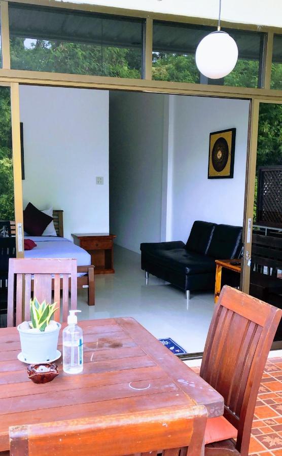 Daisy'S 2 Bedroom Family Home For Up To 5 Guests With Garden & Bbq Koh Samet Eksteriør bilde